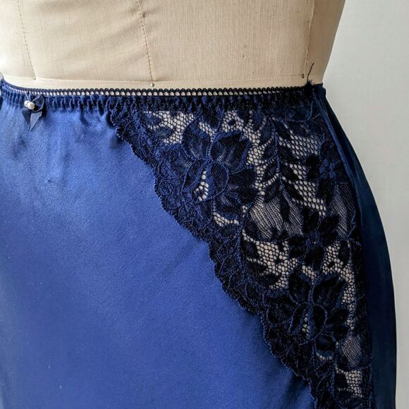 Darling Vintage Navy Slip with Lace - Picture 2 of 5